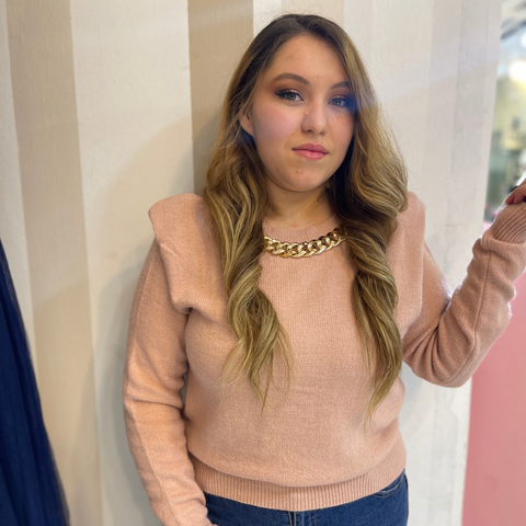 Pull avec chaîne